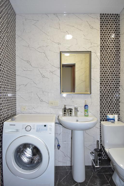 Studioapart In Downtown Yerevan Bagian luar foto